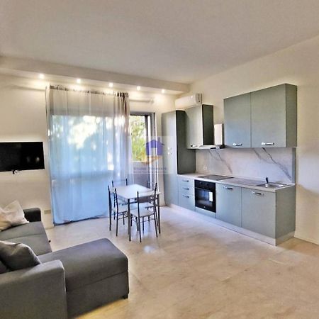 Toma Apartment Trilocale Moderno Per Max 6 Persone Милано Екстериор снимка