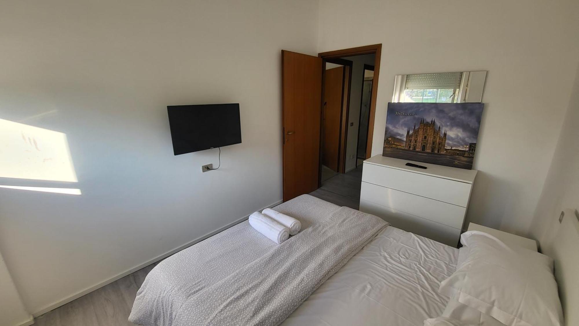 Toma Apartment Trilocale Moderno Per Max 6 Persone Милано Екстериор снимка