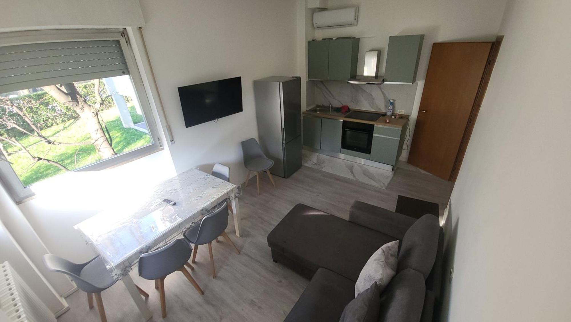 Toma Apartment Trilocale Moderno Per Max 6 Persone Милано Екстериор снимка