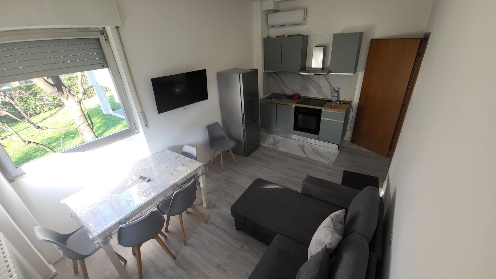 Toma Apartment Trilocale Moderno Per Max 6 Persone Милано Екстериор снимка