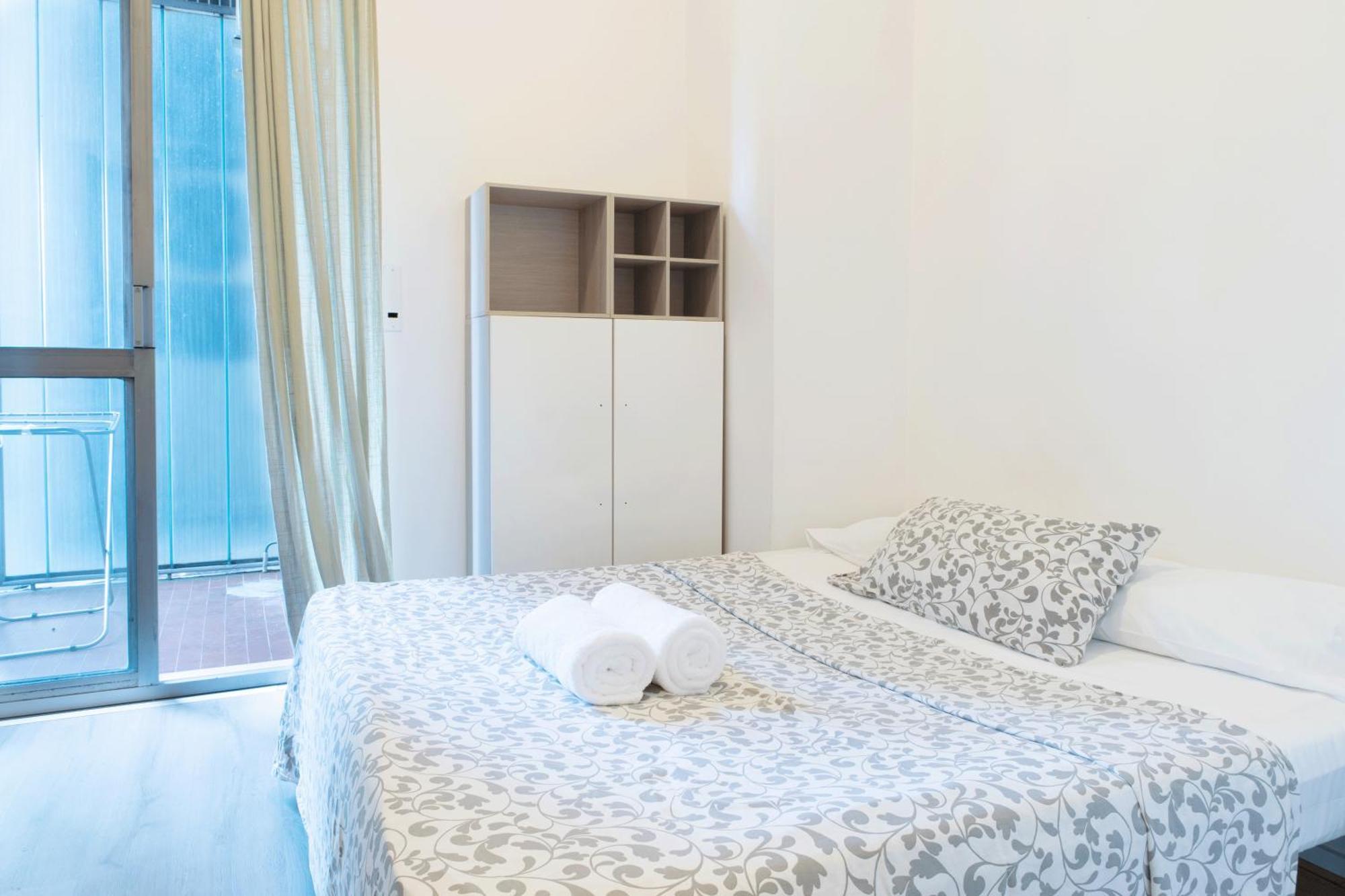 Toma Apartment Trilocale Moderno Per Max 6 Persone Милано Екстериор снимка